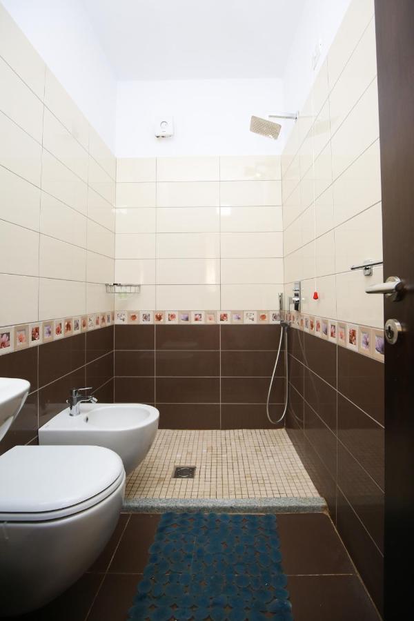 Hotel Summer Stars Vlorë Extérieur photo