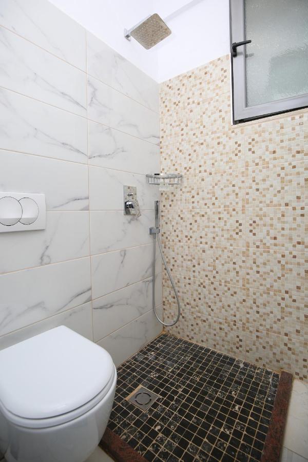 Hotel Summer Stars Vlorë Extérieur photo