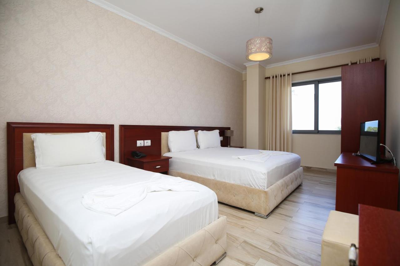 Hotel Summer Stars Vlorë Extérieur photo