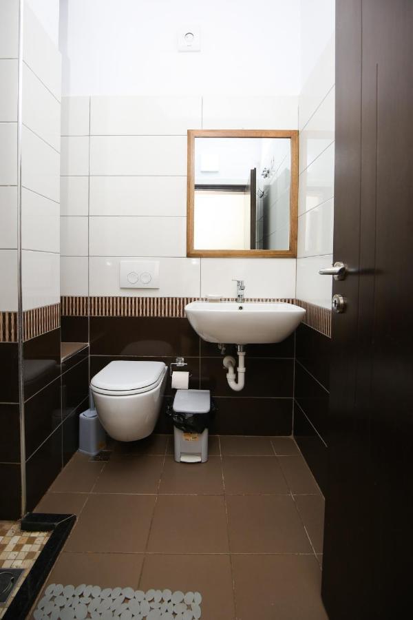 Hotel Summer Stars Vlorë Extérieur photo