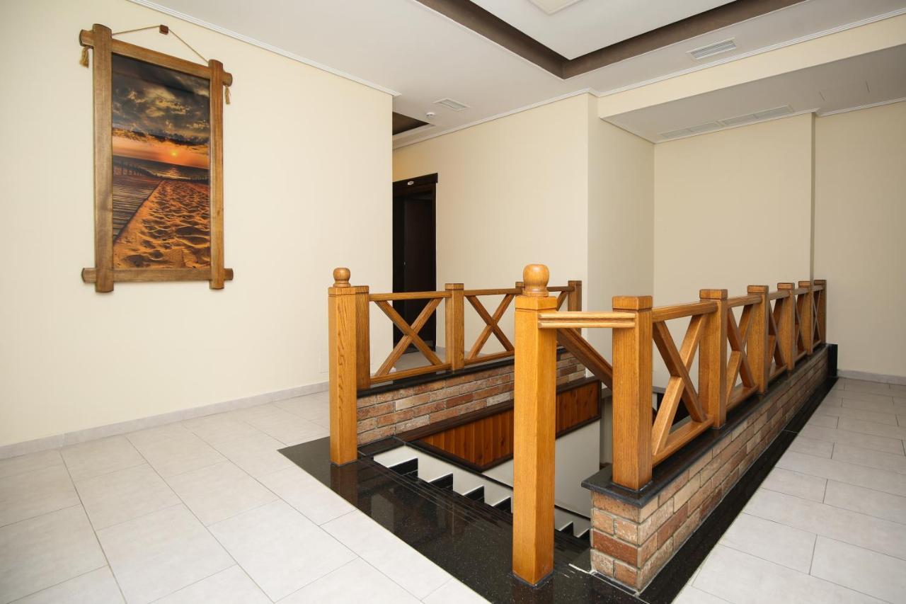 Hotel Summer Stars Vlorë Extérieur photo